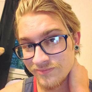 Meet your Posher, Dylan